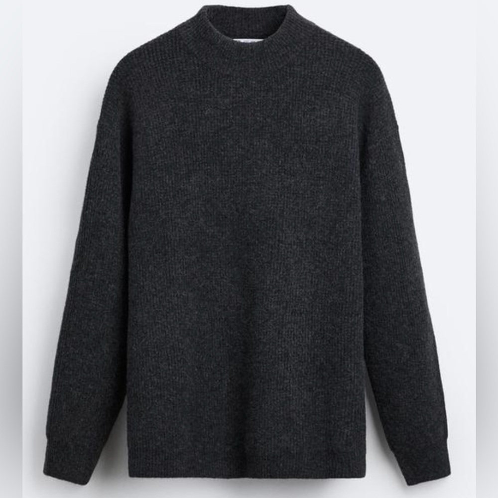 Zara Men’s Squared Textured Sweater